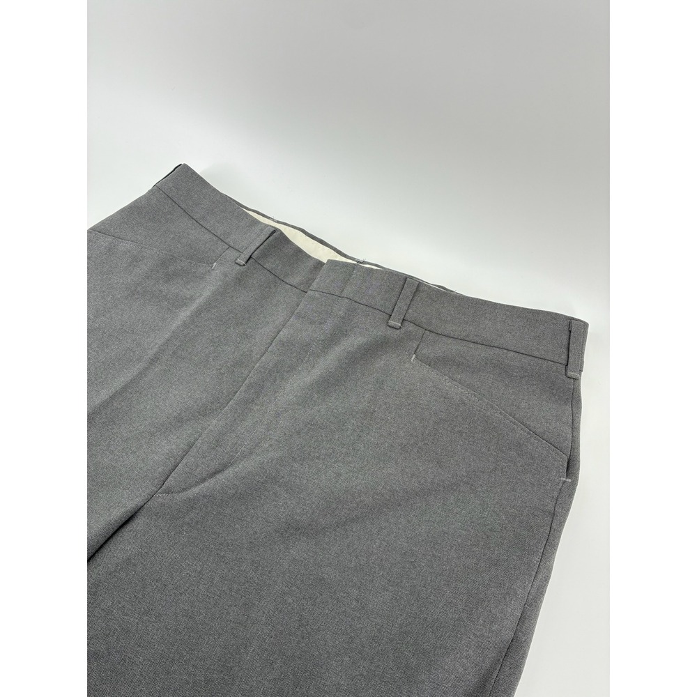 VNTG Haggar Mens Gray Dress Slacks 36x32 Trevira Polyester Made in USA 30591
